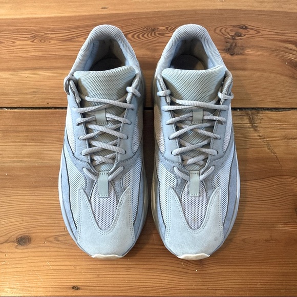 Yeezy 700 ‘Inertia’ (size 11) - Picture 2 of 6